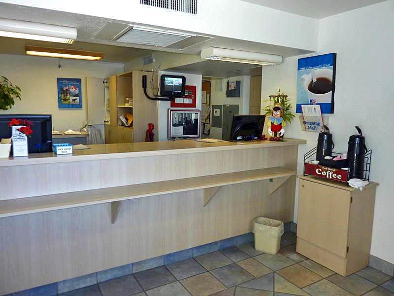 Motel 6 וולס מראה פנימי תמונה